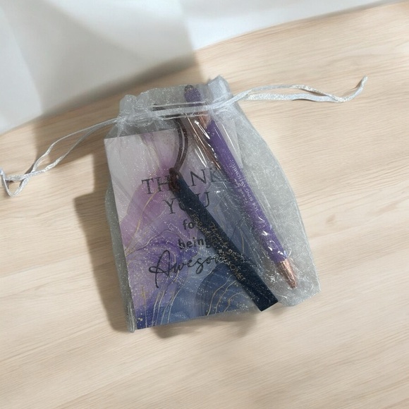 Thank you Gift Set Appreciation Engraved Gift Book and Pen - Picture 6 of 7